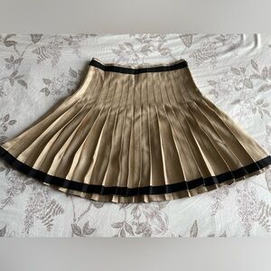 Nicole Miller Collection Vintage Beige Pleated Mini Skirt 4 Preppy Old Money